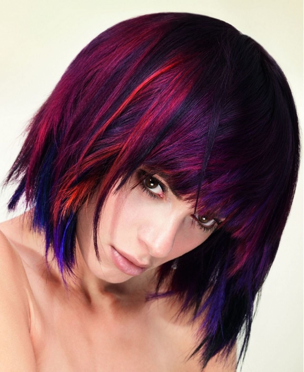Покраска волос в два цвета фото на короткие темные волосы фото
