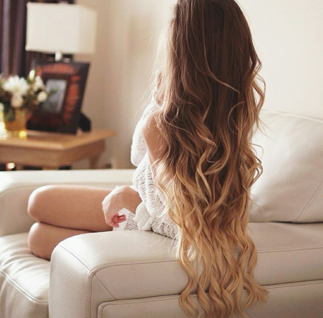 Фото девушки со спины длинные волосы