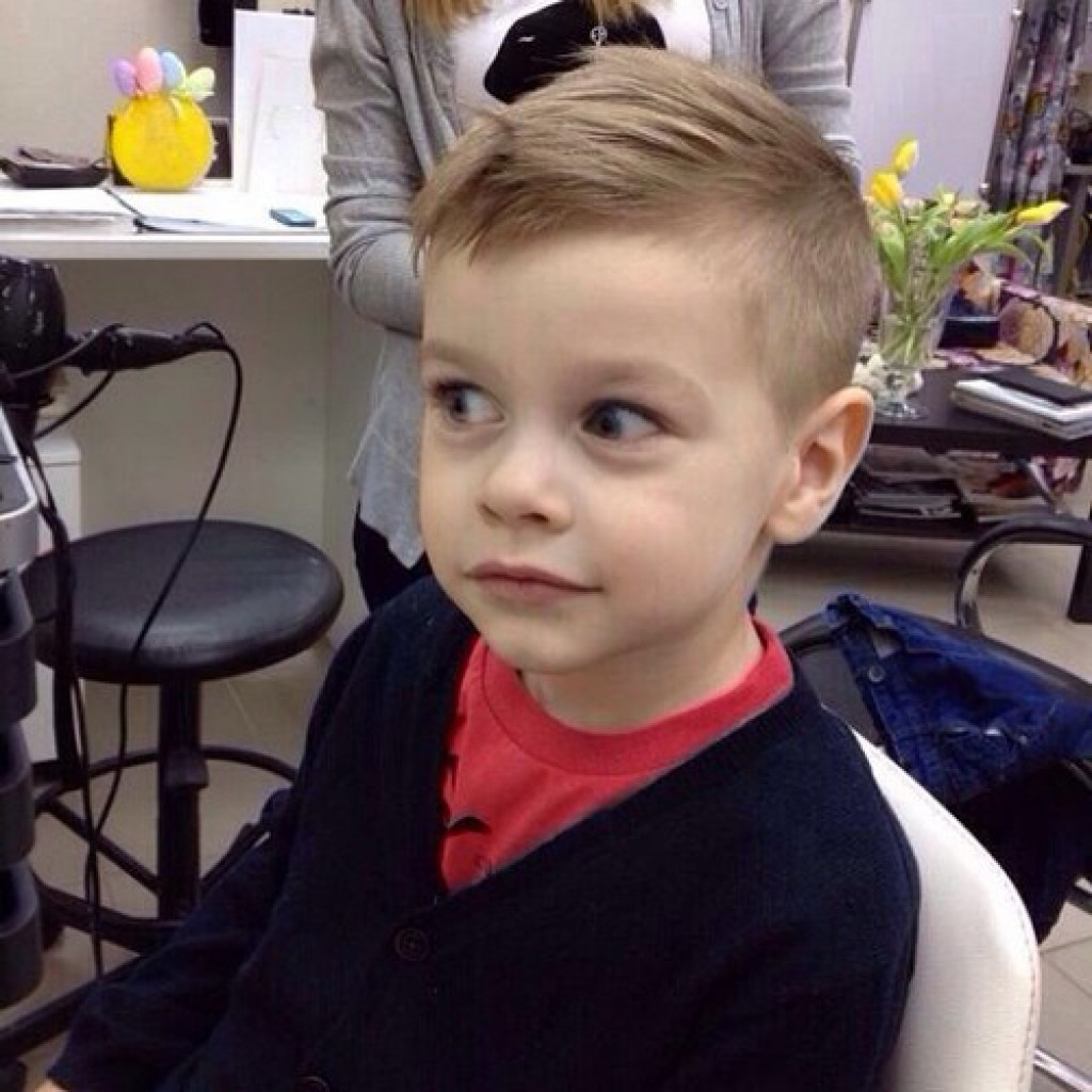 Как можно подстричь мальчика в 3 года