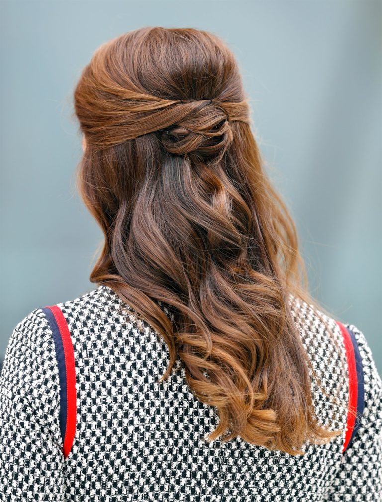 Прическа мальвинка фото на длинные волосы с локонами